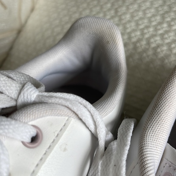 👟 ADIDAS Cloudfoam Advantage Sneaker, size 9 Ortholite Float - Picture 17 of 17